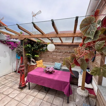Apartamento Individual 40 Metros Con Estupendo Patio Lägenhet